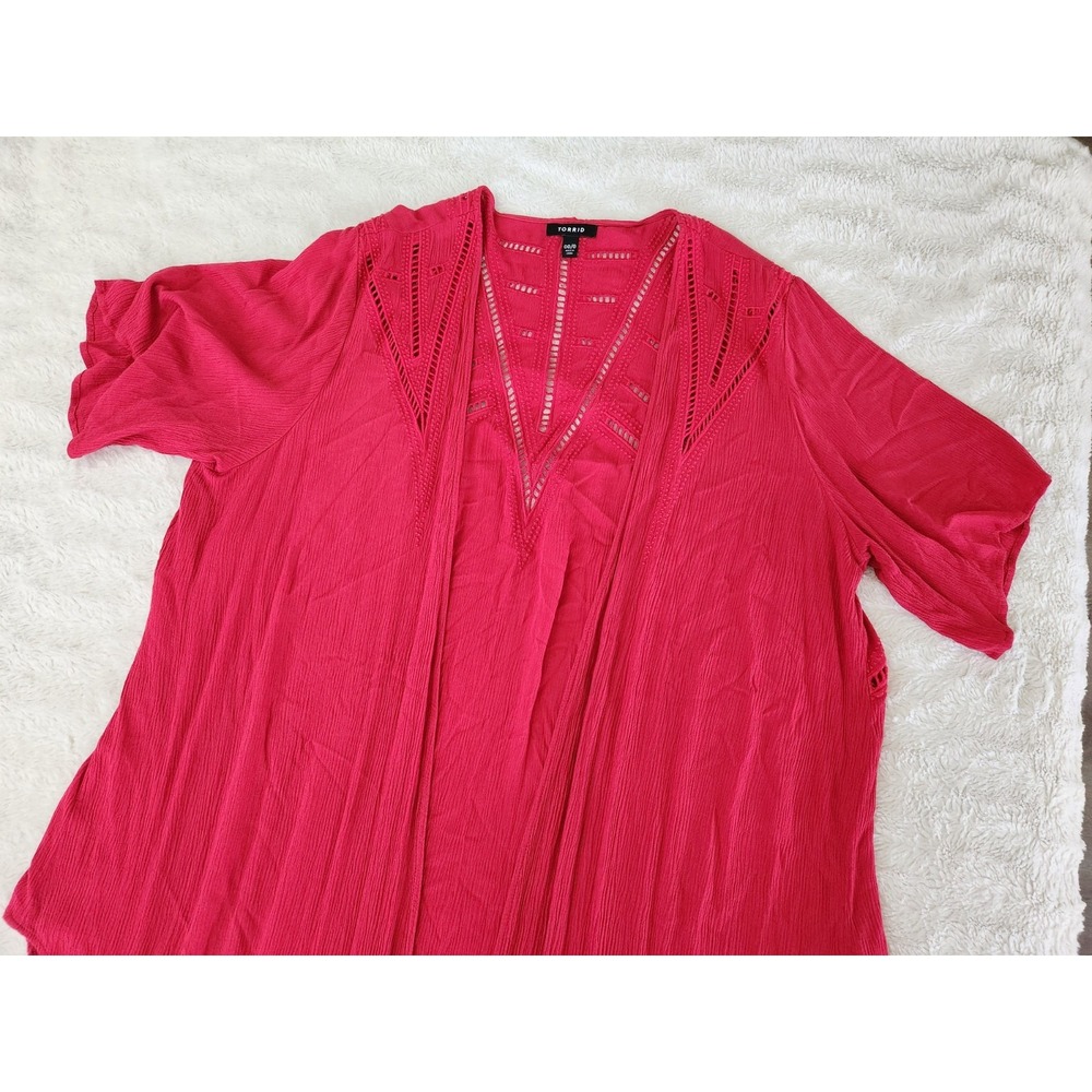 Torrid Red PinkCrinkled Gauze Crochet Inset Open Front Longline Kimono Duster...